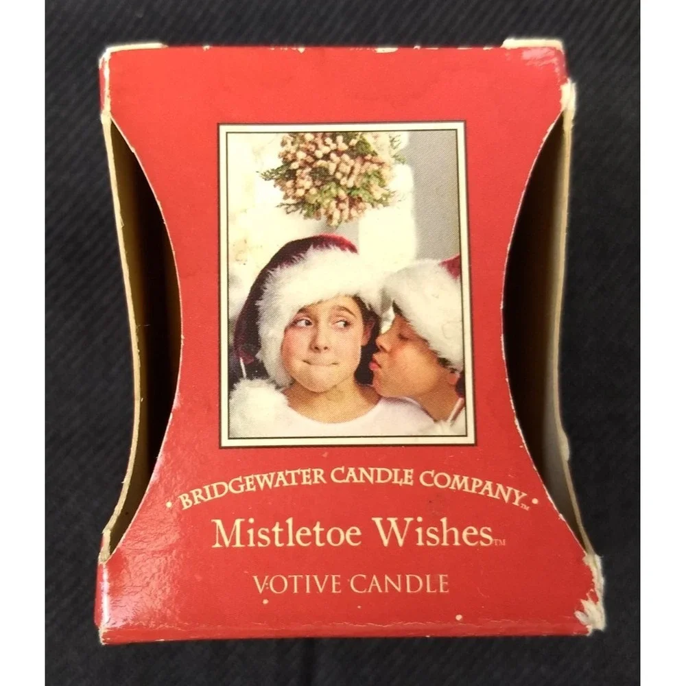 Bridgewater Candle Co Votive Candle Cubes Mistletoe & Santa 2oz Set/2 NOS‎ NEW